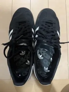 adidas SPEZIAL ブラック×ホワイト スニーカー