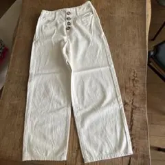 Item thumbnail for item eb20b525-3bc3-4bb1-bf21-47f7333420d0