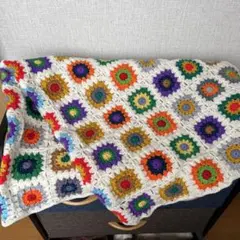 即購入⭕️ アフリカンモチーフブランケット ひざ掛け パステル系 手編み 即購入⭕️ アフリカンモチーフブランケット ひざ掛け パステル