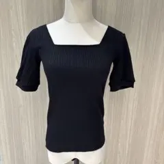リブ編み 黒 スクエアネック Tシャツ