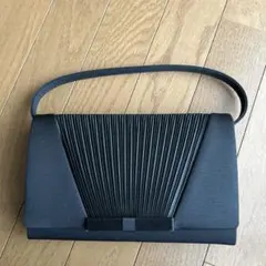 ブラックフォーマルバッグ プリーツデザイン