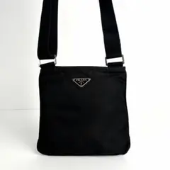 PRADA プラダ ショルダーバッグ サコッシュ 三角ロゴ テスートナイロン