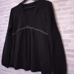 やわらかな黒のリボン切り替えニット　L　ブラックチュニック