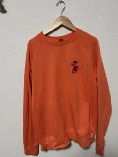 Nike swooshトレーナー