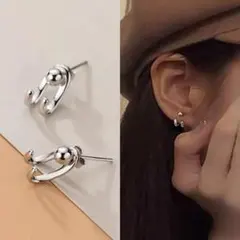 「在庫処分」シンプル シルバー フープピアス ボールモチーフ