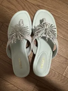 STACCATO ビジュー付き トングサンダル ライトブルー 22.5cmのサムネイル