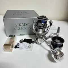 【美品】シマノ(SHIMANO)23 ストラディック　2500S 替えスプール付のサムネイル