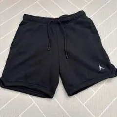 JORDANショートパンツ、スウェットLサイズ　バックポケット付き、刺繍ロゴ