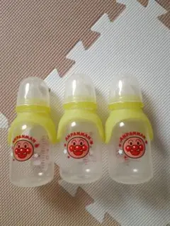 アンパンマン　哺乳瓶　160ml 3本　丸穴タイプ