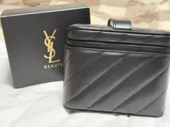 Yves Saint Laurent ブラックポーチ