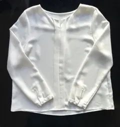 ナチュラルビューティーベーシック長袖白ブラウス L