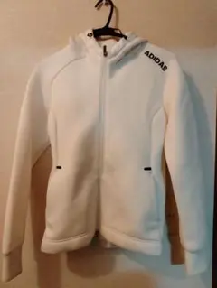 【すぐにラウンド出られます】ADIDAS等レディースウェア4点セット
