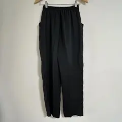 パンツ　黒パンツ　Tokyo blouse 東京ブラウス