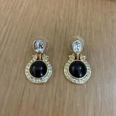 trifari ピアス　ヴィンテージのサムネイル