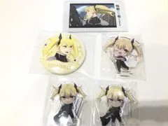 怪獣8号 四ノ宮キコル 缶バッジ、アクスタ、インスタントフォト風カード