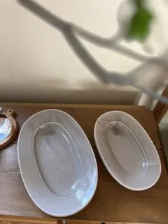 YUMIKO IIIHOSHI PORCELAIN 楕円皿 L２枚✖️M２枚 YUMIKO IIIHOSHI PORCELAIN 楕円皿 L2枚✖️M2枚 - メルカリ