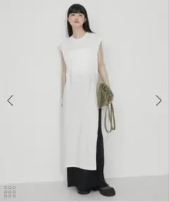 新品タグ付き⭐︎アダムエロペ サステナブル ノースリーブカットワンピース 白 Fのサムネイル
