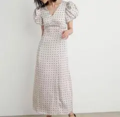 美品【Snidel】ギャザーパフスリーブドットワンピース