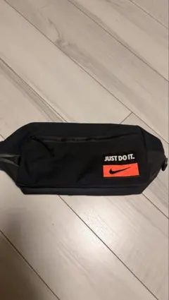 NIKE ボディバッグ ウエストポーチ ブラック