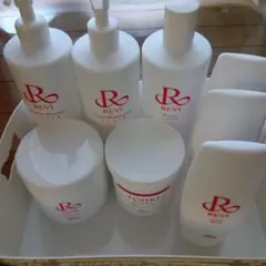 ルヴィ陶肌ハーブピーリング