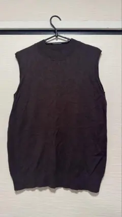 ダークブラウン ノースリーブニットベスト