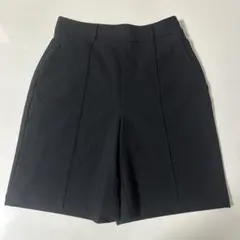 ブラックショートパンツ サイドファスナー付き