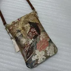 339 袋帯　姫柄　リメイク　ハンドメイド　大サイズ　スマホバッグ　ショルダー付のサムネイル