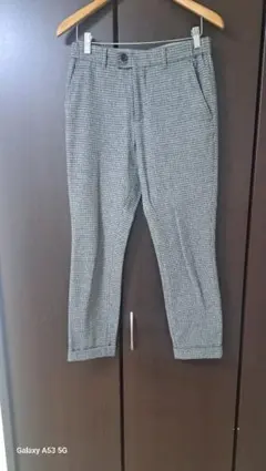 【BEAMS】　グレー チェック柄 スキニーパンツ