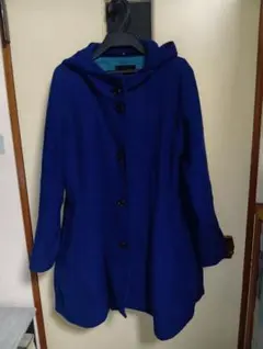 Wine（ann吉）フード付き青ハーフコート