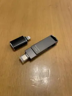 【ほぼ未使用】USB 512㎇　iPhoneデータ移行