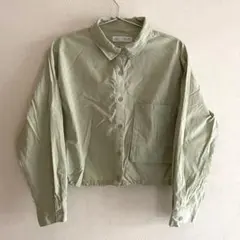ZARA ライトグリーン クロップドシャツ Sのサムネイル