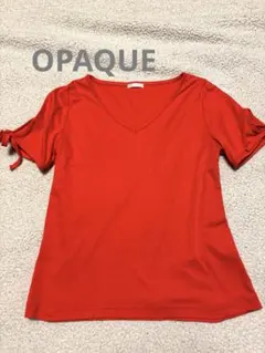 「OPAQUE」Vネックカットソー　半袖赤　オペーク　きれいめ　トップスのサムネイル