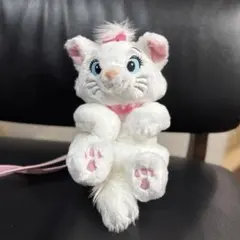 y*u様 ディズニー　マリーちゃん　ショルダーバッグ　ポシェット