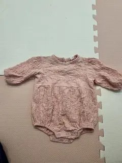 ベビー服　ピンク フリルロンパース 長袖　70