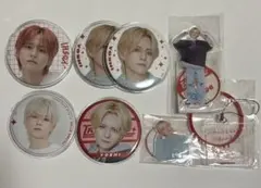treasure ヨシ 缶バッジ アクスタ
