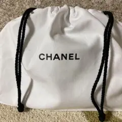 CHANEL シャネル 巾着 ポーチ　　正規品新品/コスメ小物のサムネイル
