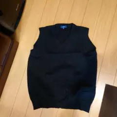 SHIPS　ブラック Vネック ベスト M