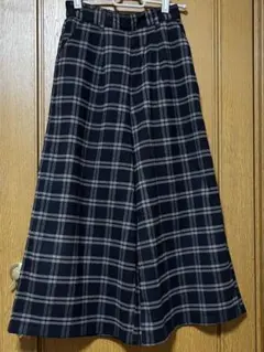 ネイビー ガウチョパンツ