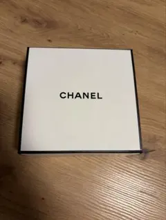 空箱】CHANEL ギフトボックス シャネル マグネット式 リボン付き