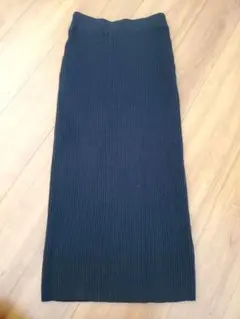 【コカ】リブニット　Iラインスカート　ブラック　ワンサイズ　Ｍ～L