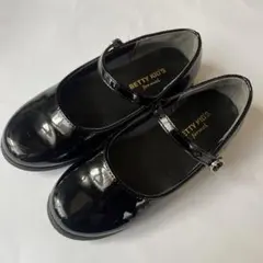 BETTY KID'S ブラック フォーマルシューズ 22cm