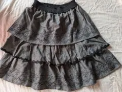 axes femme フレアスカート グレー レース 模様 タグ付きのサムネイル