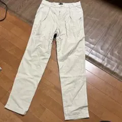 H&M メンズ　クリーム色　長ズボン　パンツのサムネイル