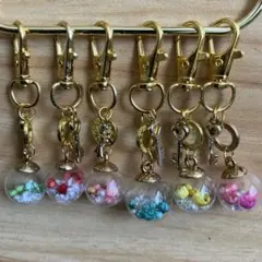 花モチーフキーホルダー 6点セットのサムネイル