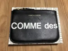 コムデギャルソン　ウォレット　huge logo walletのサムネイル