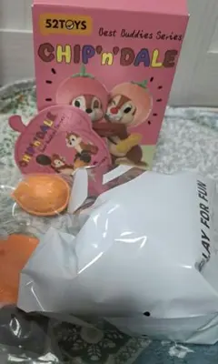 52TOYS Chip 'n' Dale Walnut Strategy