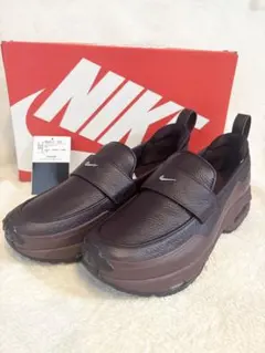 【完売品】NIKE エアマックス　フェノメナ