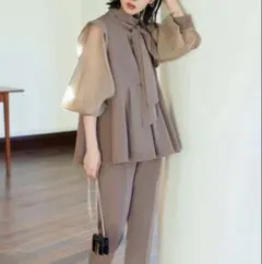 Item thumbnail for item ebc3b434-6f48-4998-9d77-10a4c1e73bab