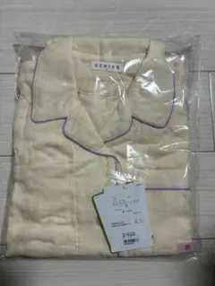 Item thumbnail for item 36d889cd-9a45-459d-af7b-213cb9edc995