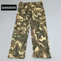 DANSKIN　トレーニングパンツ　迷彩柄